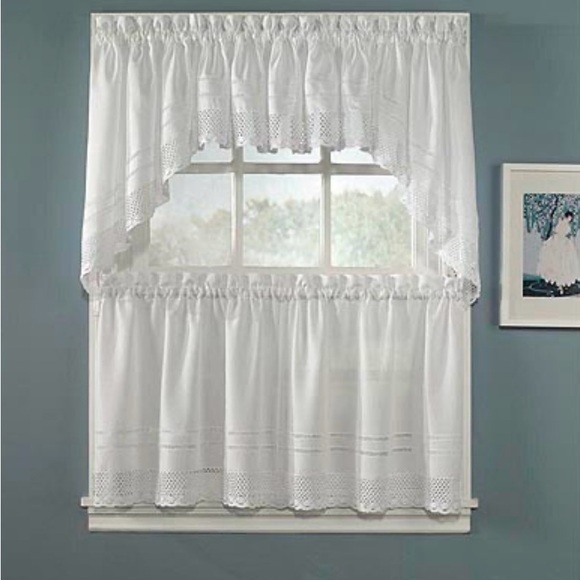 Crochet Valance; Swag and Tier Pair Curtain Collection 3pr 36” - Picture 1 of 5